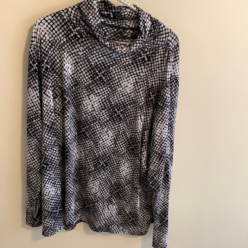 Investments turtleneck nwt size 3x